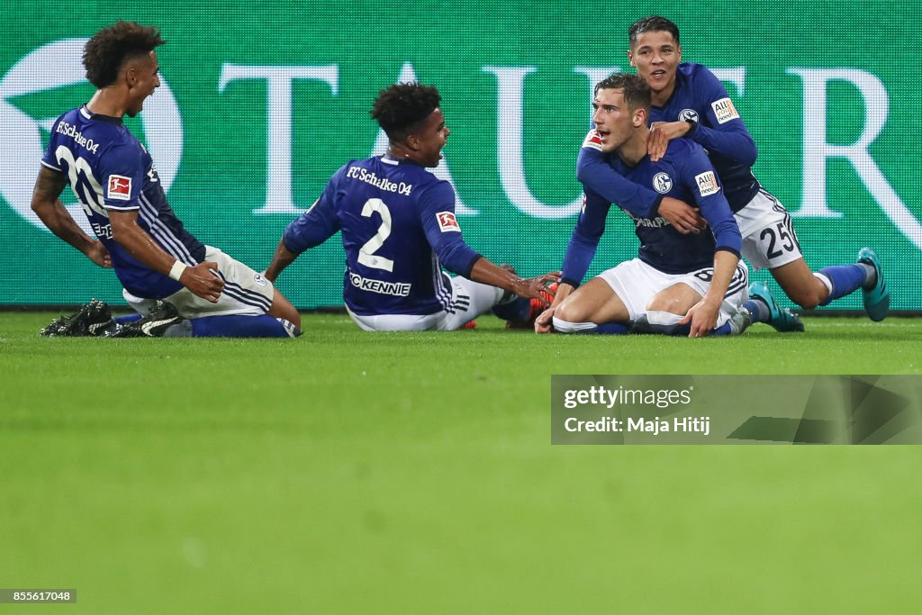 FC Schalke 04 v Bayer 04 Leverkusen - Bundesliga