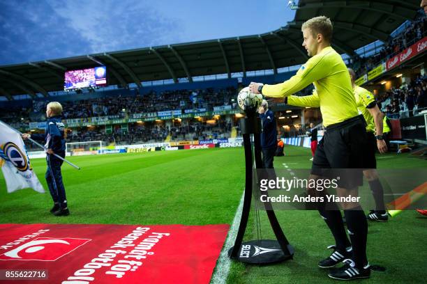 Glenn Nyberg, referee entering the pitch prior to the Allsvenskan match between IFK Goteborg and IK Sirius FK at Gamla Ullevi on September 29, 2017...