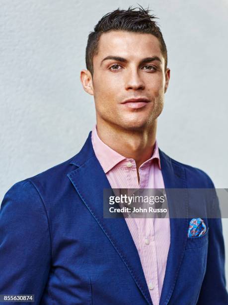 71 Cristiano Ronaldo Hairstyle Photos and Premium High Res Pictures - Getty  Images