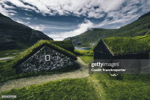 village at saksun with grass on the roof