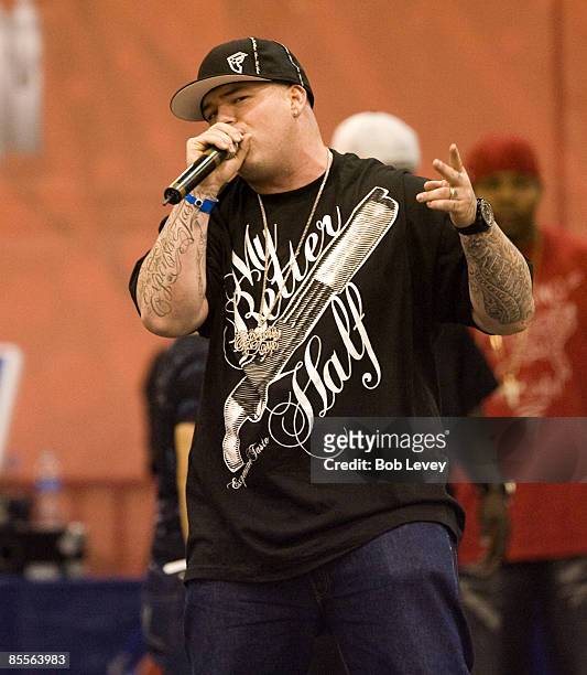Paul Wall performs during the Dub Show Tour 2008 Custom Audio Show & Concert at Reliant Arena on August 23, 2008 in Houston, Texas.