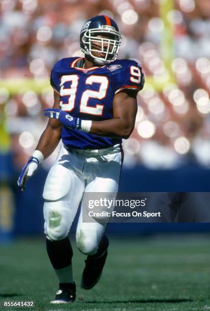 Michael Strahan of the New York Giants in action against the Los Angeles Rams during an NFL football game October 16, 1994 at Anaheim Stadium in...