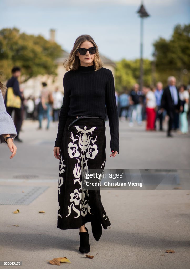 Street Style : Paris Fashion Week Womenswear Spring/Summer 2018 : Day Four