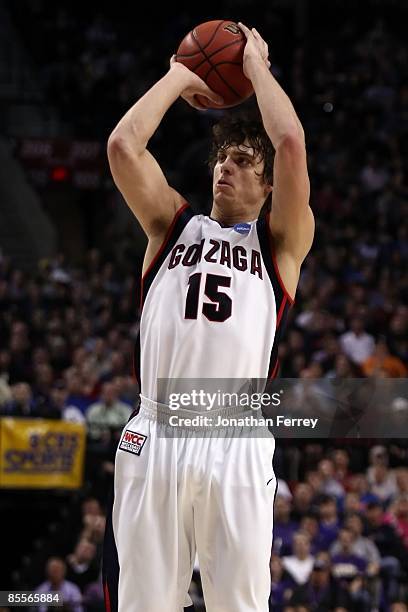 Matt Bouldin of the Gonzaga Bulldogs shoots the ball against the Western Kentucky Hilltoppers during the second round of the NCAA Division I Men's...
