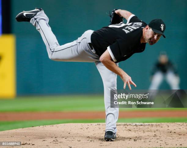 Mike Pelfrey of the Chicago White Sox pitches against the Cleveland Indians during the first inning at Progressive Field on September 29, 2017 in...