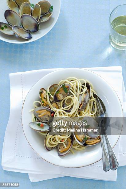 spaghetti vongole - clams stock pictures, royalty-free photos & images