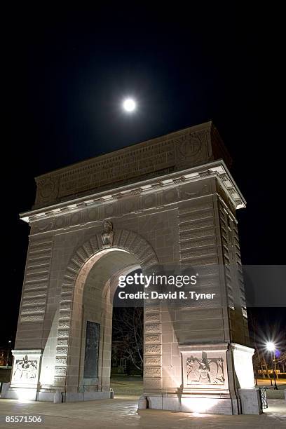 royal military college arch - kingston ontario foto e immagini stock