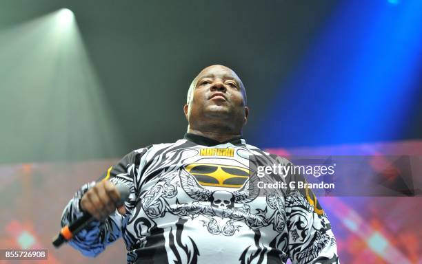 Young Mc Rapper Young 837 Rapper Young Mc Stock Photos, High-Res Pictures, and Images - Getty ...