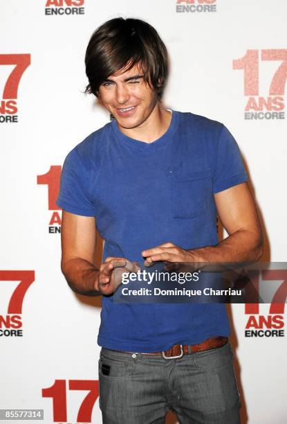 Actor Zac Efron poses during the Photocall of '17 Again' on March 24, 2009 at Hotel Plaza Athenee in Paris, France