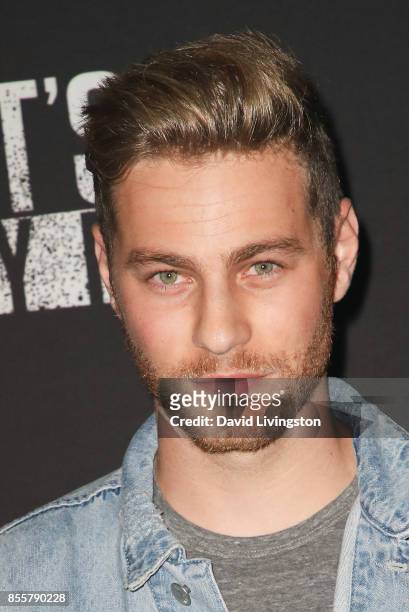 Cameron Fuller attends the Knott's Scary Farm and Instagram's Celebrity Night at Knott's Berry Farm on September 29, 2017 in Buena Park, California.
