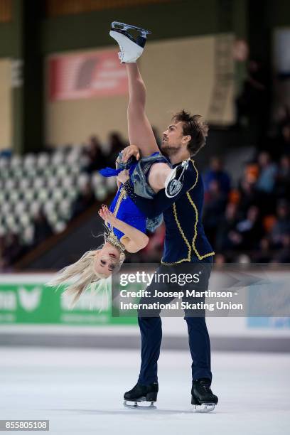 Penny Coomes and Nicholas Buckland of Great Britain compete in the Ice Dance Free Dance during the Nebelhorn Trophy 2017 at Eissportzentrum on...