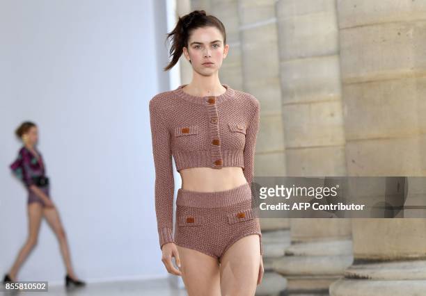 Model presents a creations by Veronique Leroy during the women's 2018 Spring/Summer ready-to-wear collection fashion show in Paris, on September 30,...