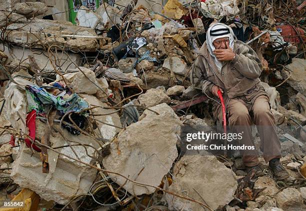 Jenin Invasion Battle Of Jenin 2002 Photos and Premium High Res Pictures - Getty Images