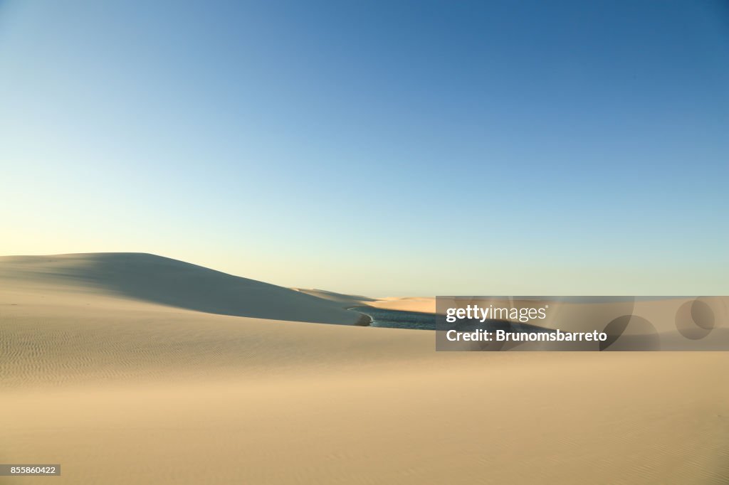 Unberührten Sand der Maranhenses Blätter