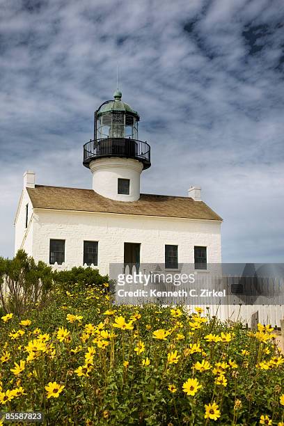 point loma lighthouse - ロマ岬 ストックフォトと画像