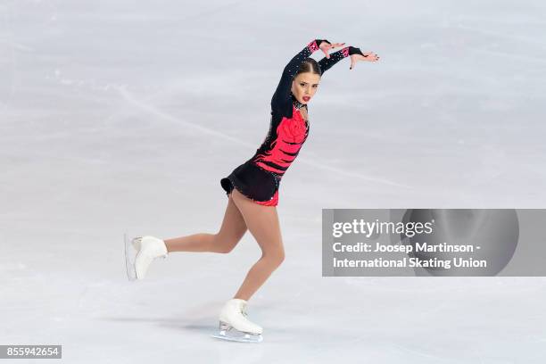 Isadora Williams of Brazil competes in the Ladies Free Skating during the Nebelhorn Trophy 2017 at Eissportzentrum on September 30, 2017 in...