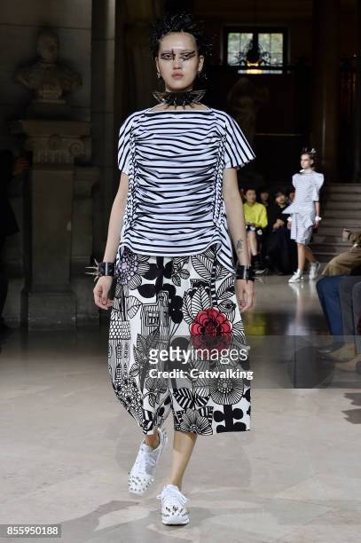 Model walks the runway at the Junya Watanabe Spring Summer 2018 fashion show during Paris Fashion Week on September 30, 2017 in Paris, France.