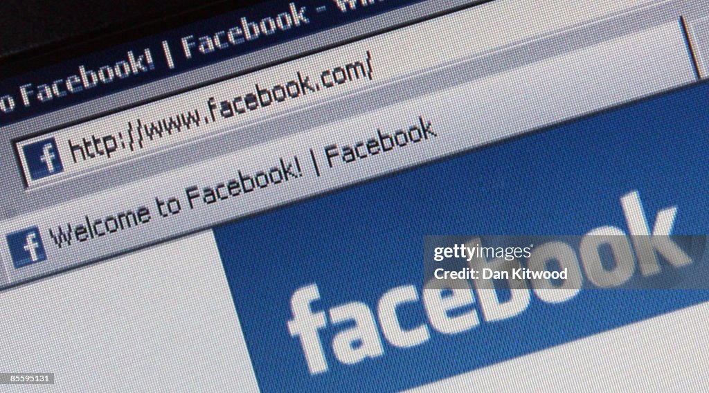 Social Networking Sites May Be Monitored By Security Services