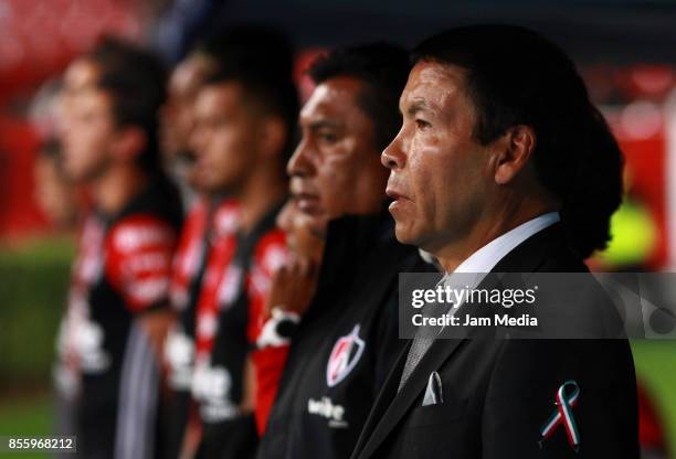 Jose Guadalupe Cruz coach of Atlas looks on during the 12th round match between Atlas and Veracruz as part of the Torneo Apertura 2017 Liga MX at...