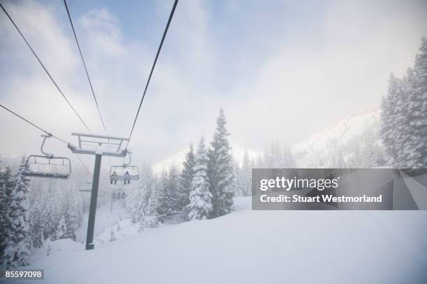 crystal mountain - crystal mountain stock pictures, royalty-free photos & images