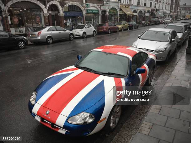 auto uk - union jack car stock pictures, royalty-free photos & images