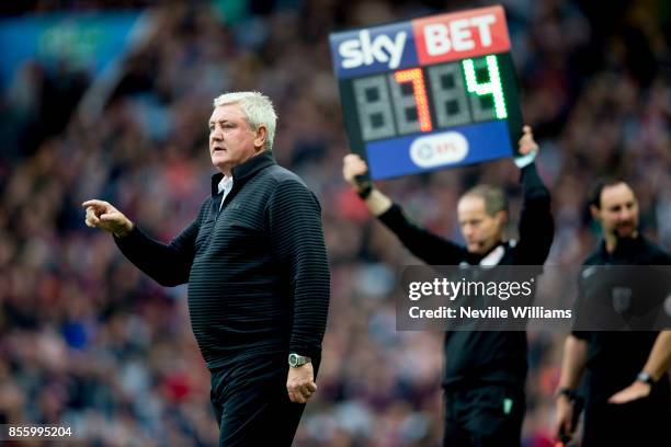 Steve Bruce manager of Aston Villa during the Sky Bet Championship match between Aston Villa and Bolton Wanderers at Villa Park on September 30, 2017...