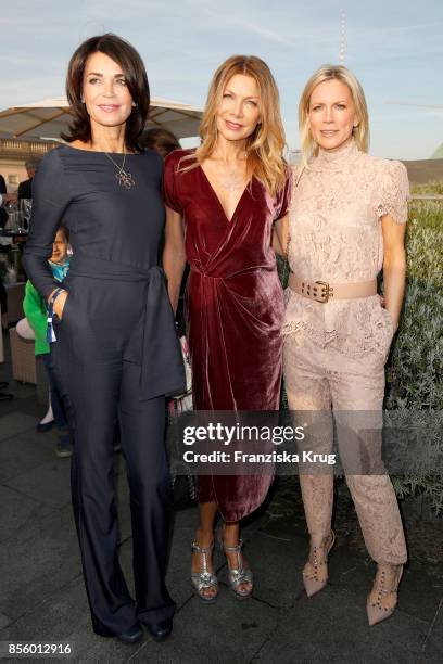 Gerit Kling, Ursula Karven and Tamara von Nayhauss attend the 'Staatsoper fuer alle' at Hotel De Rome on September 30, 2017 in Berlin, Germany.