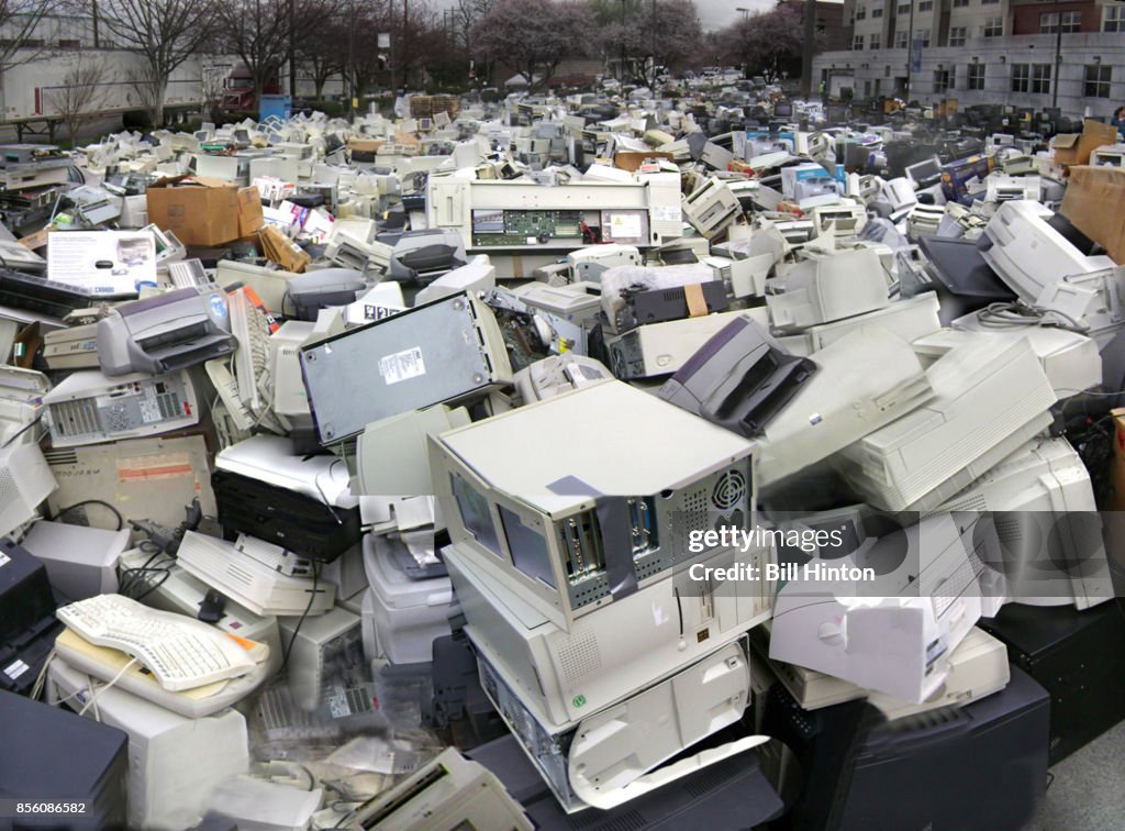 Computer recycle dump