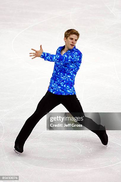 Vaughn Chipeur of Canada competes in the Men's Short Program during the 2009 ISU World Figure Skating Championships at Staples Center March 25, 2009...