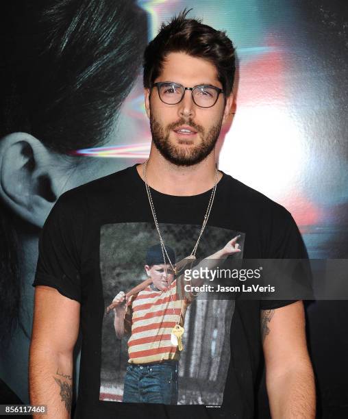 37 Nick Bateman Fashion Model Photos and Premium High Res Pictures - Getty  Images