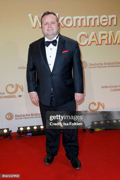 British opera singer Paul Potts during the tv show 'Willkommen bei Carmen Nebel' at TUI Arena on September 30, 2017 in Hanover, Germany.