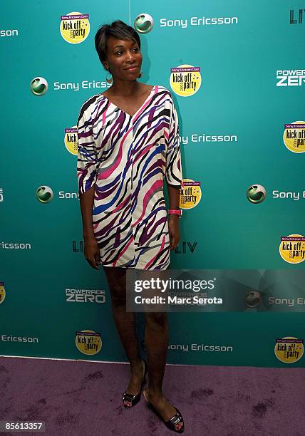 Venus Williams arrives on the red carpet of the players kick off party, at the Fountainbleu Hotel in club LIV prior to the Sony Ericsson Open on...