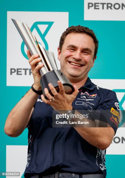Jonathan Fallows Fallows Photos and Premium High Res Pictures - Getty Images