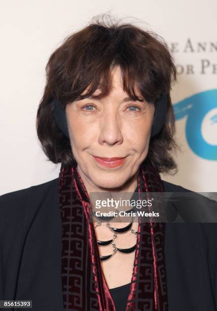 Actress Lily Tomlin arrives at the launch of The Annenberg Space for Photography on March 25, 2009 in Los Angeles, California.