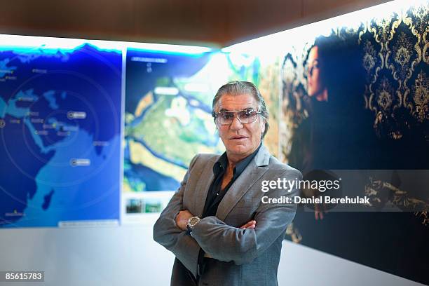 Fashion designer Roberto Cavalli poses during the International Herald Tribune Sustainable Luxury 2009 conference on March 26, 2009 in New Delhi,...