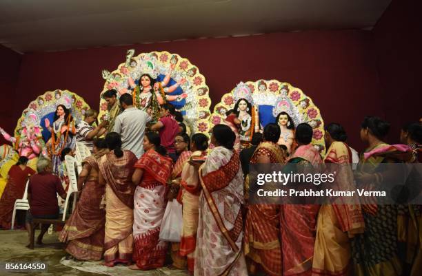 Sindhara Rituals 85 Sindhur Stock Photos, High-Res Pictures, and Images - Getty Images