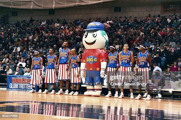 Harlem Globetrotters team Ant Atkinson , Rocket Rivers , Tiny Lawrence , Scooter Christensen , Bear Butler , El Gato Melendez , Bam Bam Bamiro , and...