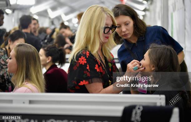 Val Garland backstage prior Le Defile L'Oreal Paris as part of Paris Fashion Week Womenswear Spring/Summer 2018 at Avenue Des Champs Elysees on...