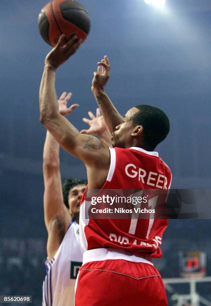 Lynn Greer, #11 of Olympiacos in action during the Play off Game 2 Olympiacos Piraeus v Real Madrid on March 26, 2009 at the Peace And Friendship...