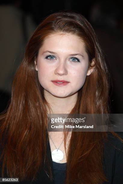 711 Bonnie Wright Actress Photos and Premium High Res Pictures - Getty  Images
