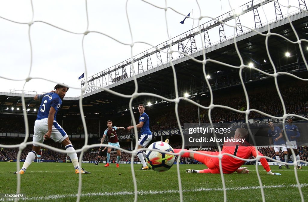 Everton v Burnley - Premier League