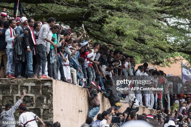 People protest against Ethiopian government during Irreecha, the annual Oromo festival to celebrates the end of the rainy season, in Bishoftu on...