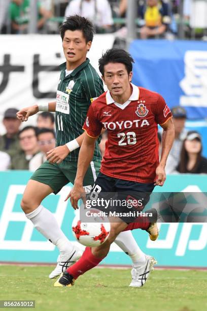 Keiji Tamada of Nagoya Grampus in action during the J.League J2 match between FC GIfu and Nagoya Grampus at Nagaragawa Stadium on October 1, 2017 in...