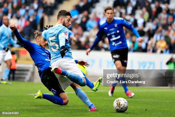 Erdal Rakip of Malmo FF score the 1-0 goal during the Allsvenskan match between Malmo FF and Halmstads BK at Swedbank Stadion on October 1, 2017 in...