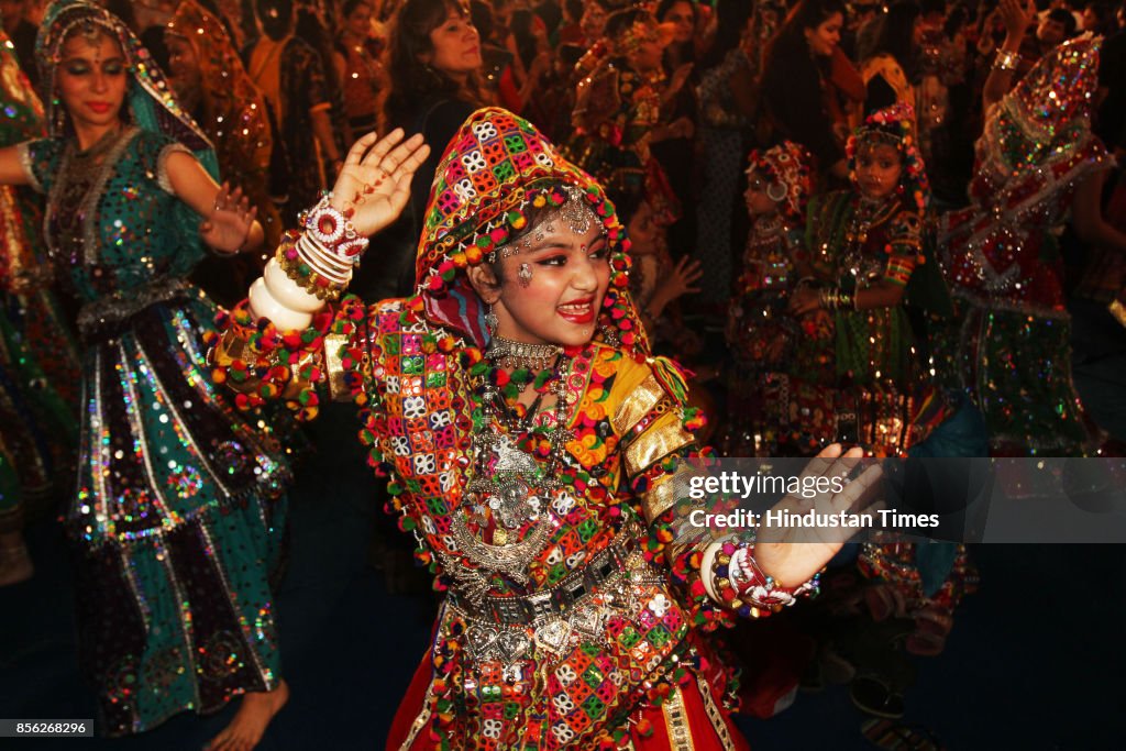 Women Perform Dandiya Dance On The Last Day Of Navratri In Mumbai
