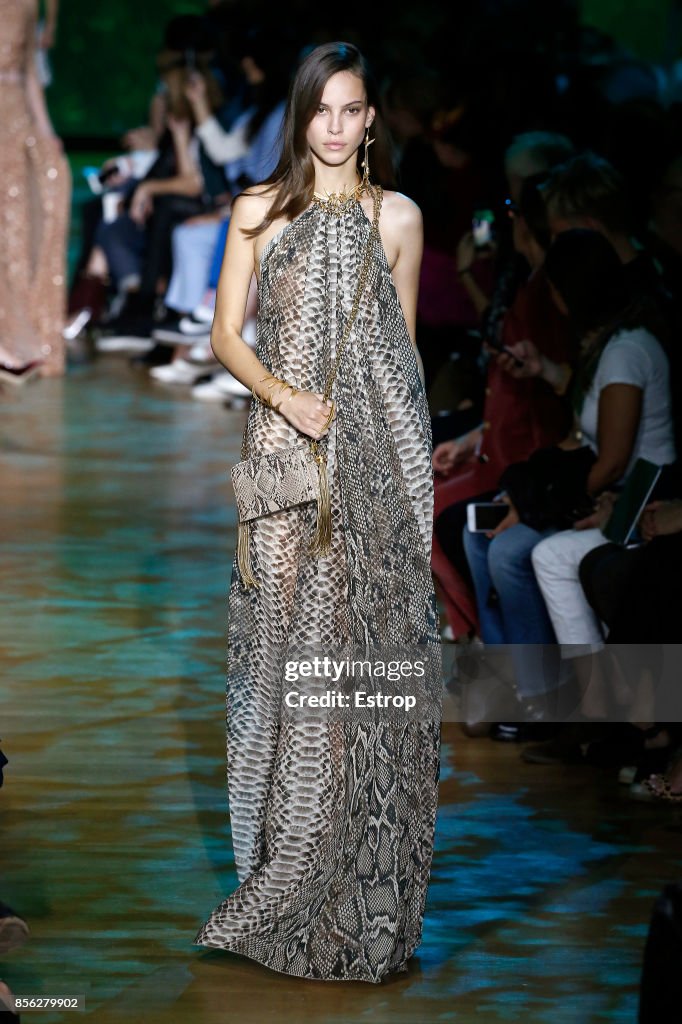 Elie Saab : Runway - Paris  Fashion Week Womenswear Spring/Summer 2018