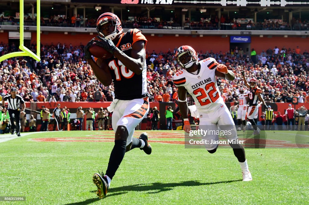 Cincinnati Bengals v Cleveland Browns