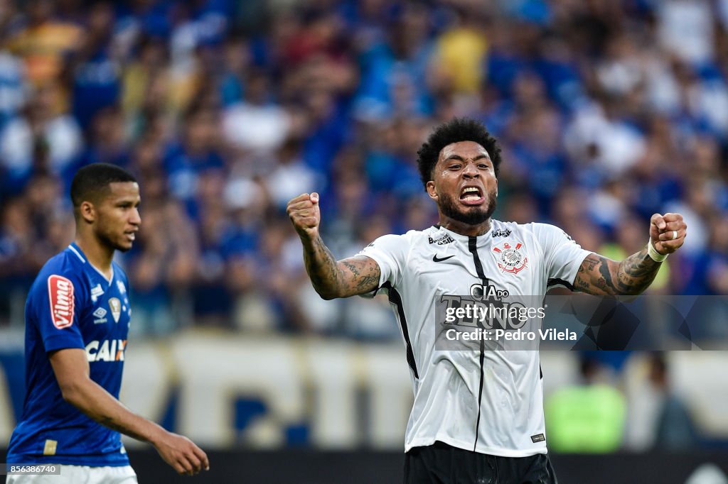 Cruzeiro v Corinthians - Brasileirao Series A 2017