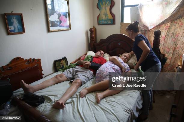 Loria Colon 75 Gloria Colon Stock Photos, High-Res Pictures, and Images - Getty Images