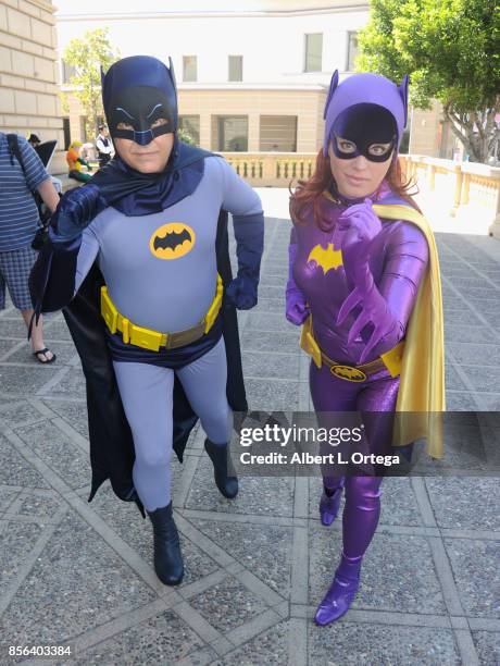 Cosplayer dressed a Batman and Batgirl attend Nerdbot-Con 2017 held at Pasadena Convention Center on September 30, 2017 in Pasadena, California.